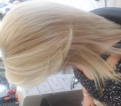 Ξανθά Κωδ 524,Κομμωτήριο Περιστέρι Hair Salon by Despina Zarkali, Γυναικείο Κούρεμα, Ανδρικό Κούρεμα, Παιδικό Κούρεμα, Χτένισμα Μαλλιών, Νυφικό Χτένισμα, Θεραπείες Μαλλιών, Θεραπείες Ομορφιάς, Μασάζ στο κεφάλι, Προϊόντα ομορφιάς, Προϊόντα για Μαλλιά, Αξεσουάρ , Δώρα, Κομμωτήριο